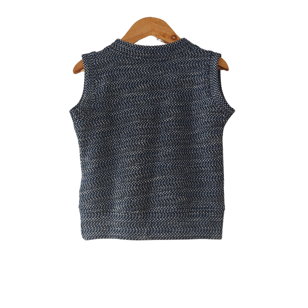 Sweater niño sin mangas