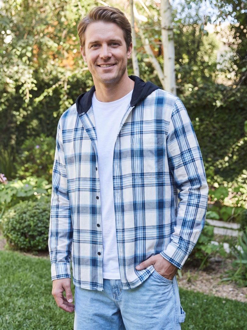 Camisa Franela Hombre con Capucha Azul con blanco 100% Algodón