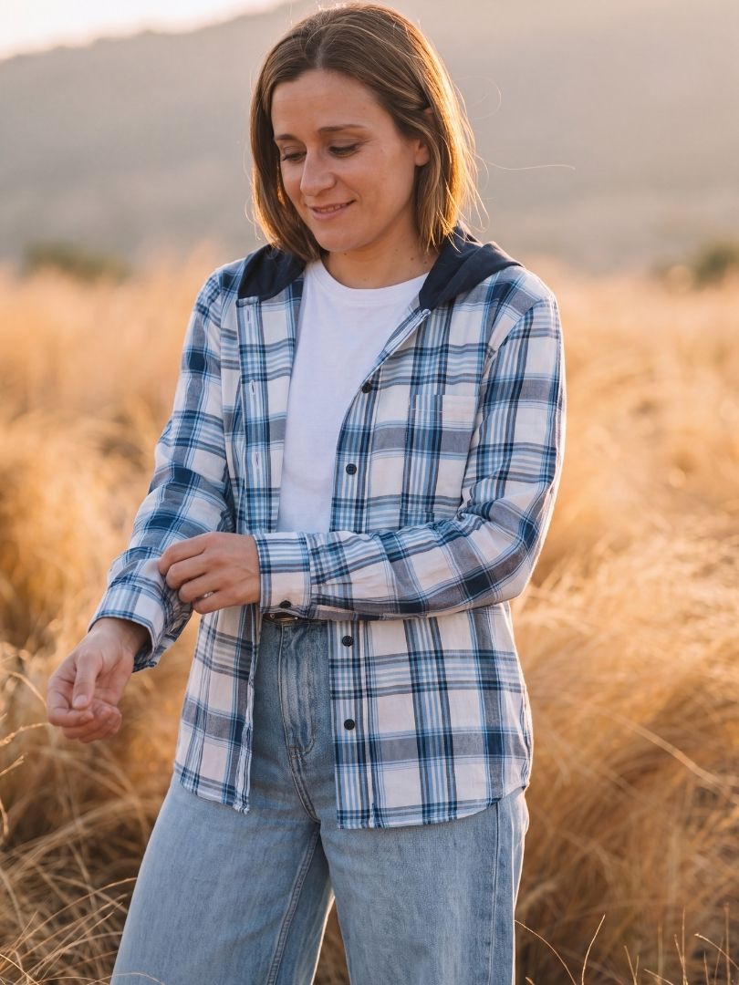Camisa Franela Mujer con Capucha Azul con blanco 100% Algodón