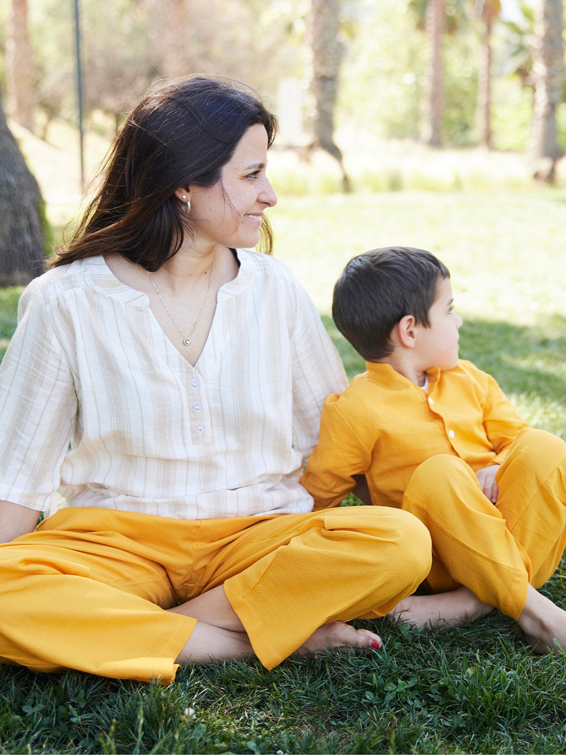 Pack pantalón 100% Lino Mamá hijo color Mostaza