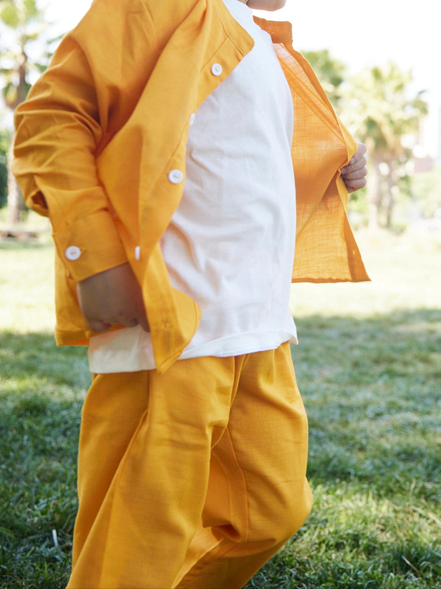 Pantalón niño 100% Lino color mostaza