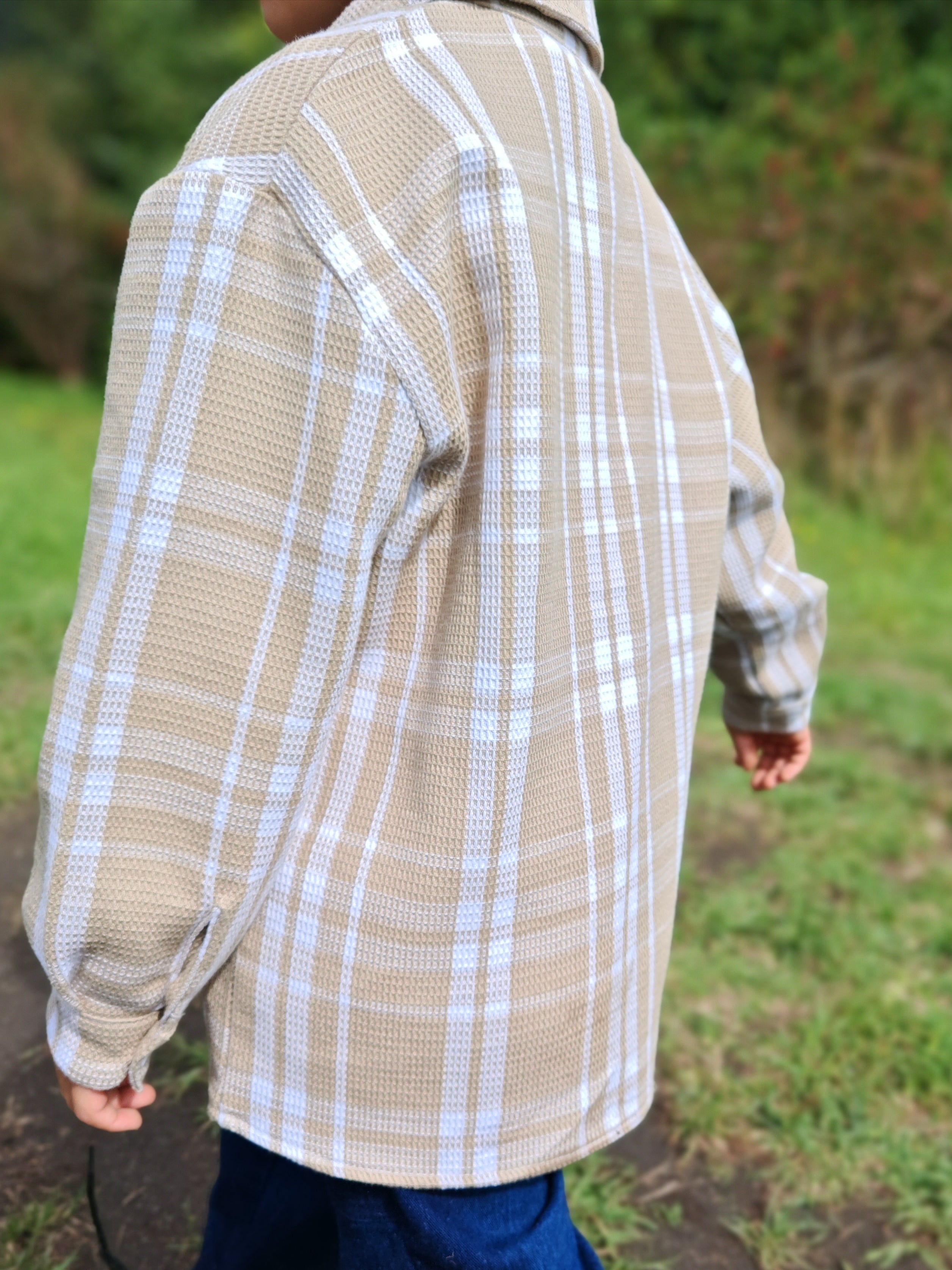 Camisera Infantil Unisex cuadrille beige/blanco | 100% Algodón