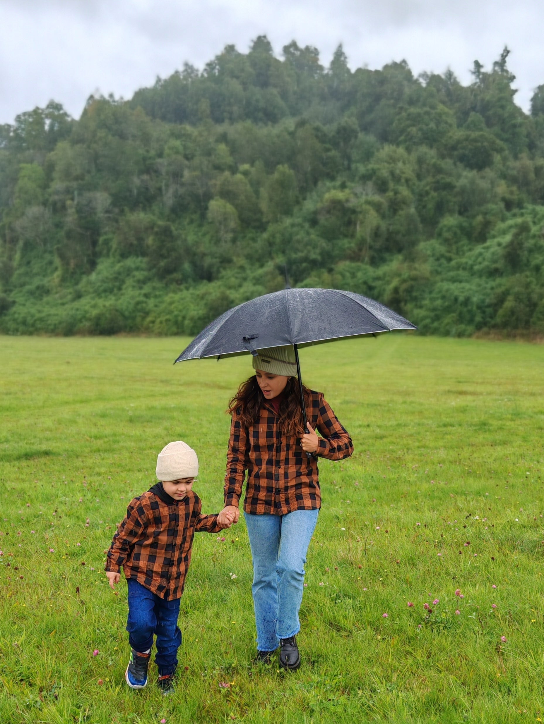 Pack 2 Camisas Gustavo Mamá + hijo/a cuadros café con negro