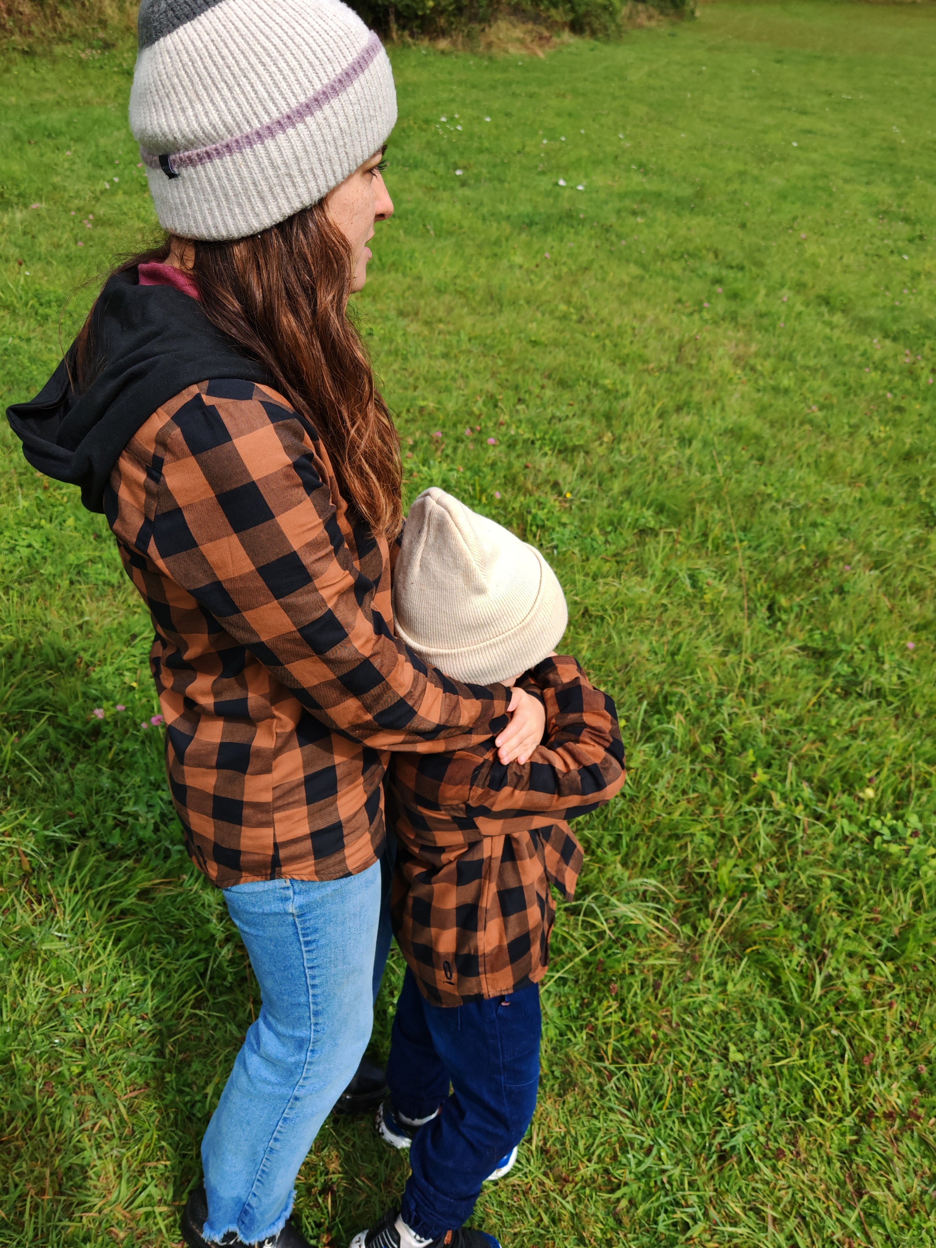 Pack 2 Camisas Gustavo Mamá + hijo/a cuadros café con negro