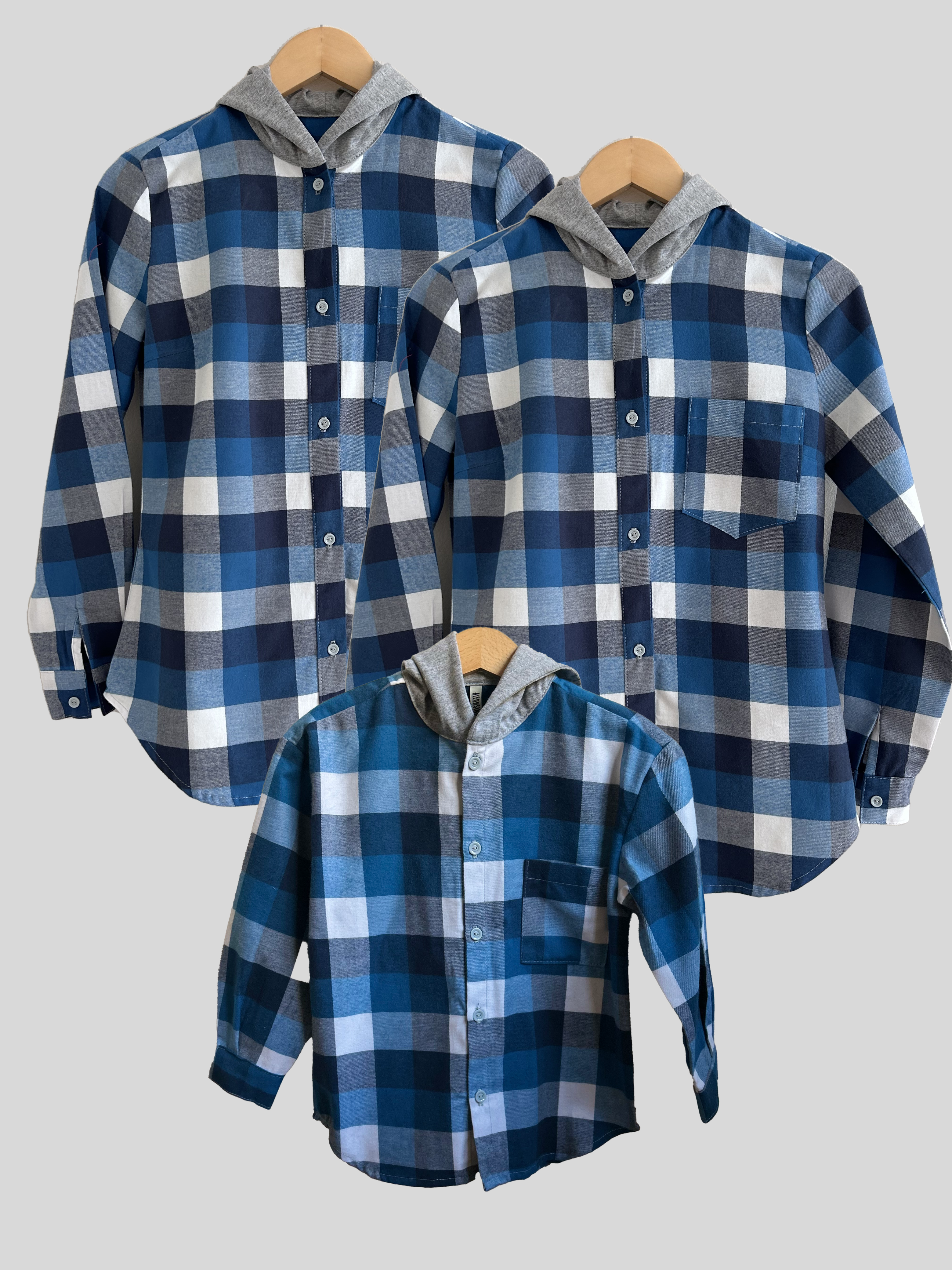 Pack 3 Camisas Franela Papá + Mamá + hijo/a | Cuadrillé Azul con Capucha | 100% Algodón