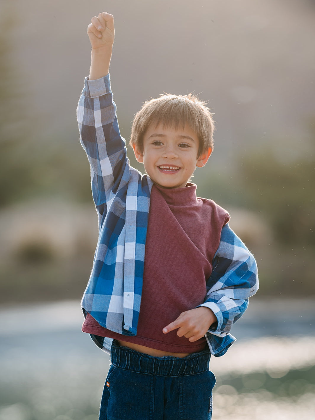 Camisa con capucha niño/a 100% algodón Franela cuadros azul con blanco