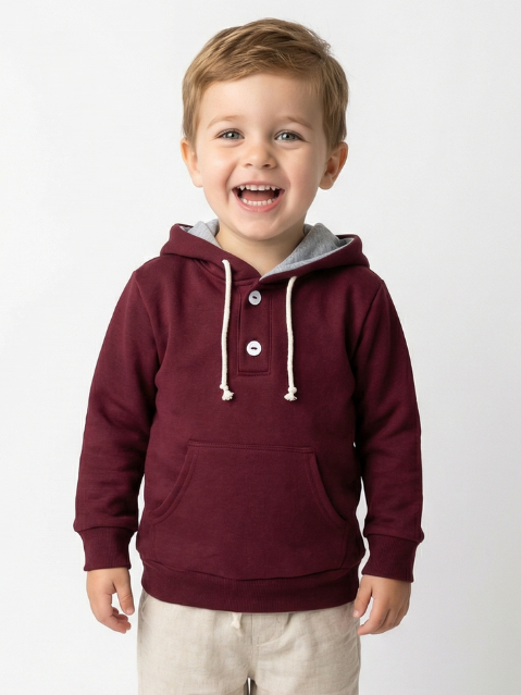 Polerón con capucha niño color burdeo