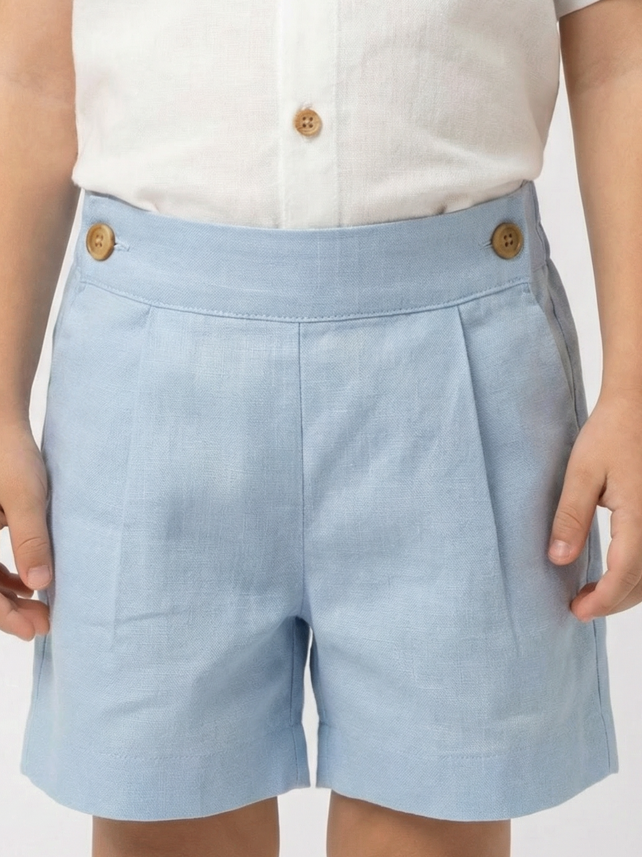 Short niño 100% Lino color Celeste